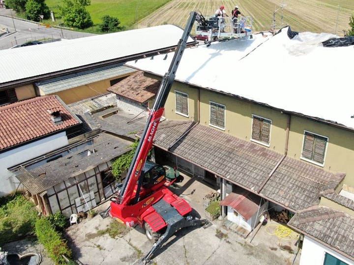 PIATTAFORMA PORTAPERSONE PER TETTI NOLEGGIO LORINI