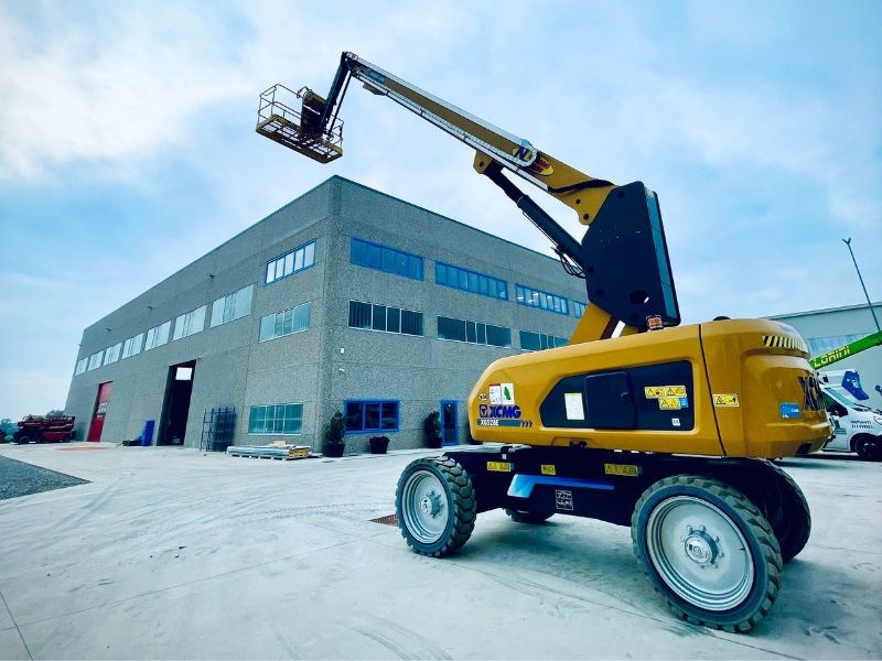 LE PIATTAFORME SEMOVENTI NOLEGGIO LORINI