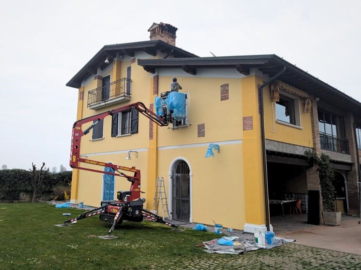 Piattaforma aerea a ragno hinowa 14.70 Noleggio Lorini