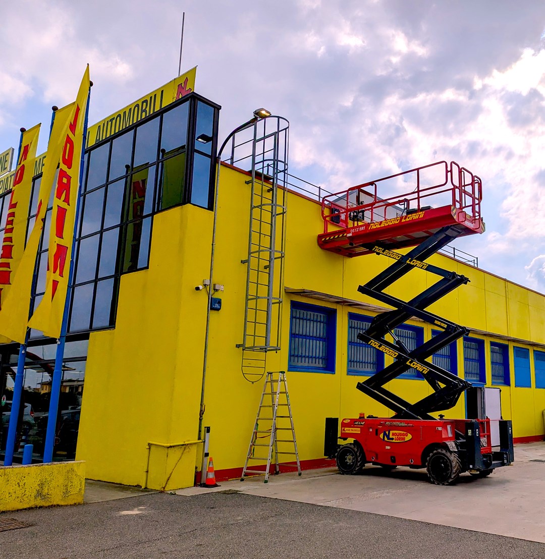 PIATTAFORME AEREE A PANTOGRAFO NOLEGGIO LORINI